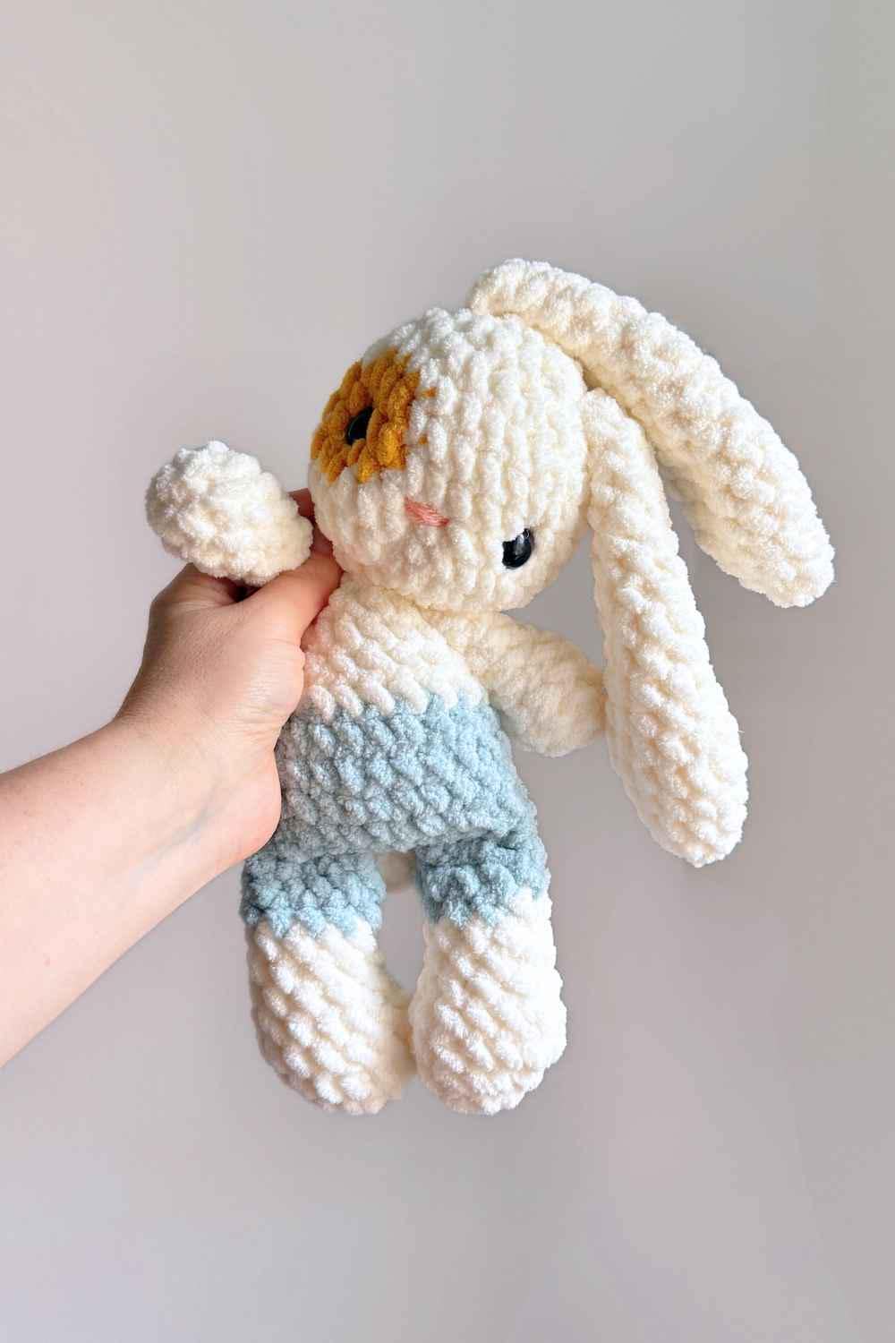 Oak and Marlow LOFTY Prim Bunny Crochet Pattern (Fable Collection)