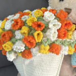 Tri color flower